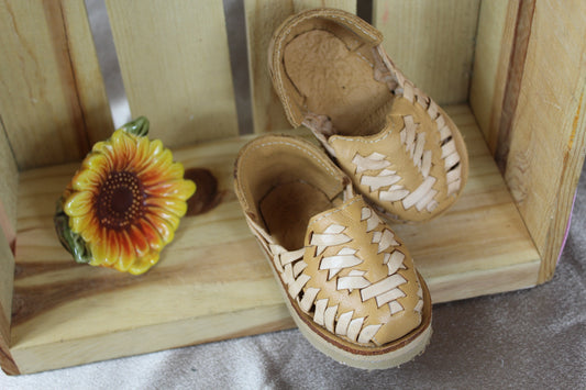 Kids & Baby Mexican beige chalequito Sandals