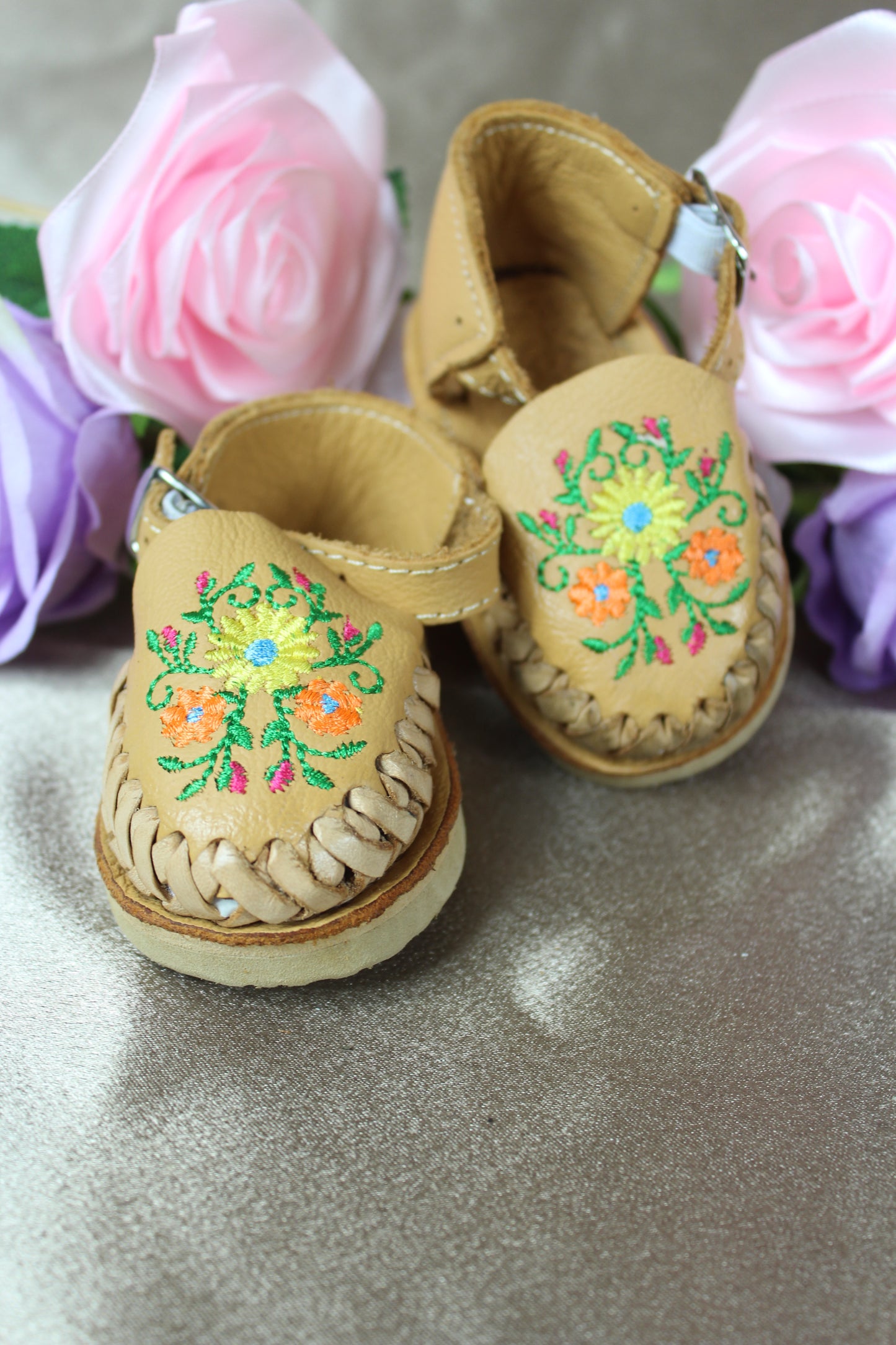 Kids & Baby flower embroidered  huarache