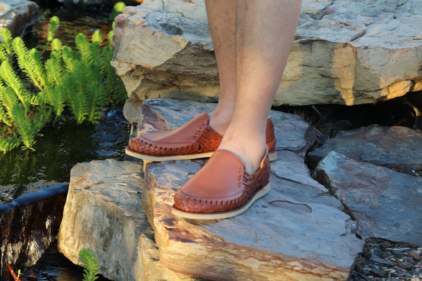 Mexican Leather Sandal. Mexican Huarache. Solid Color Sandal.