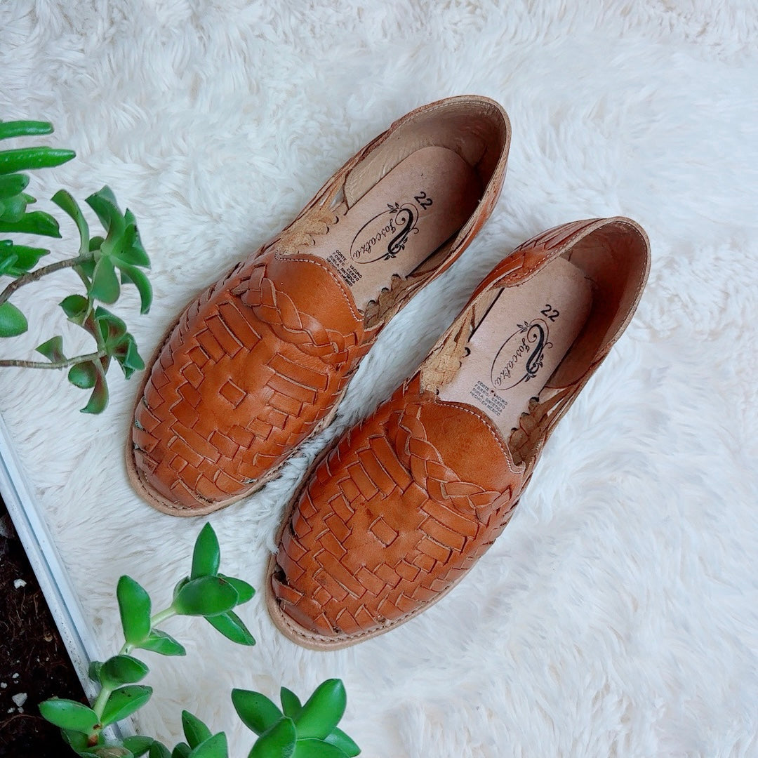 Huaraches Woven Leather Slip On Sandals, Mexico Handmade Flats Shoes TAN