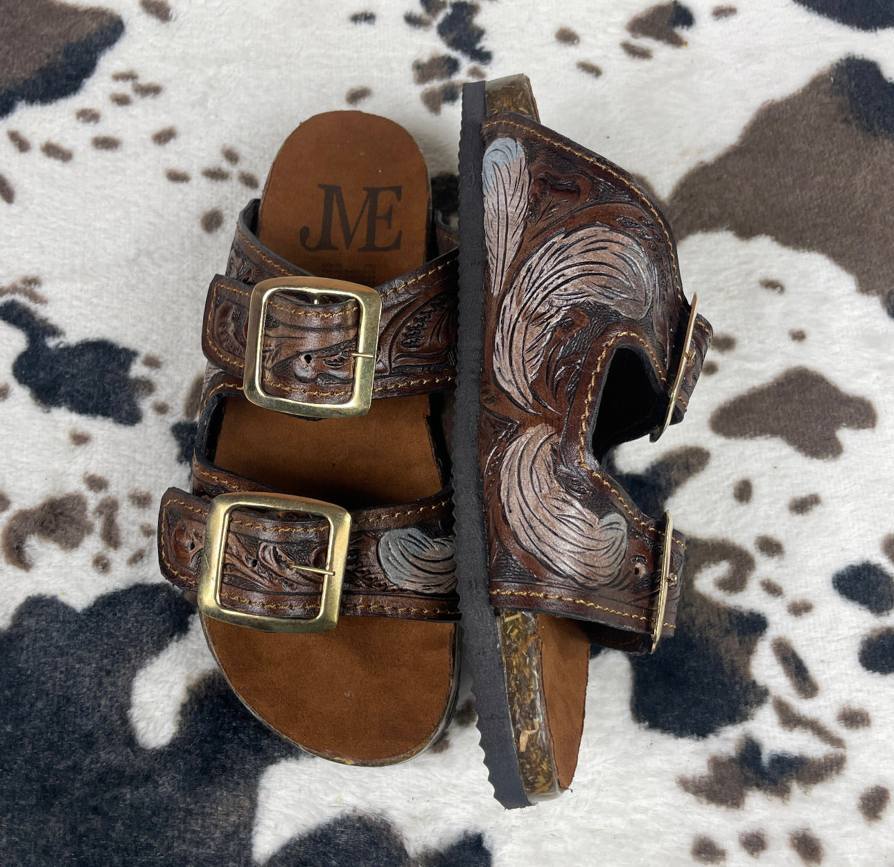 Beautiful handmade hand tooled leather double strap sandals - Size 7US models