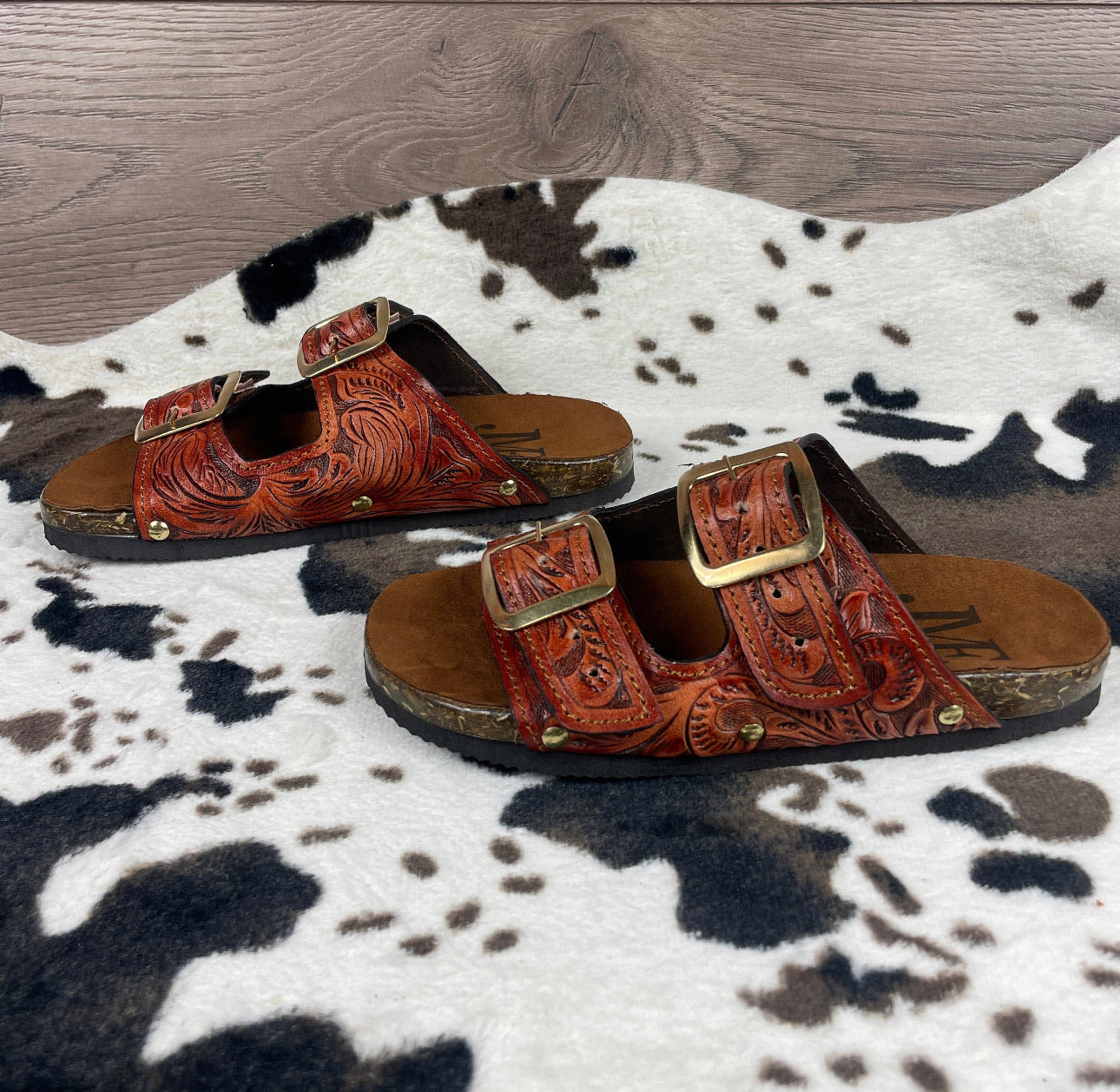 Beautiful handmade hand tooled leather double strap sandals - Size 6US models