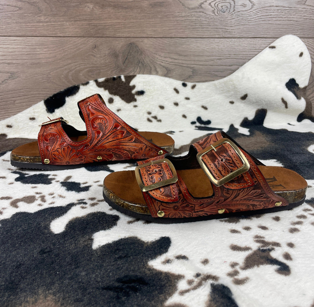 Beautiful handmade hand tooled leather double strap sandals - Size 10US models