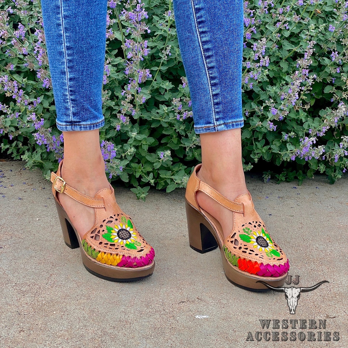 Huaraches Mexicanos Tacon Laser Girasol Laser Cut Sunflower Heel Sandal