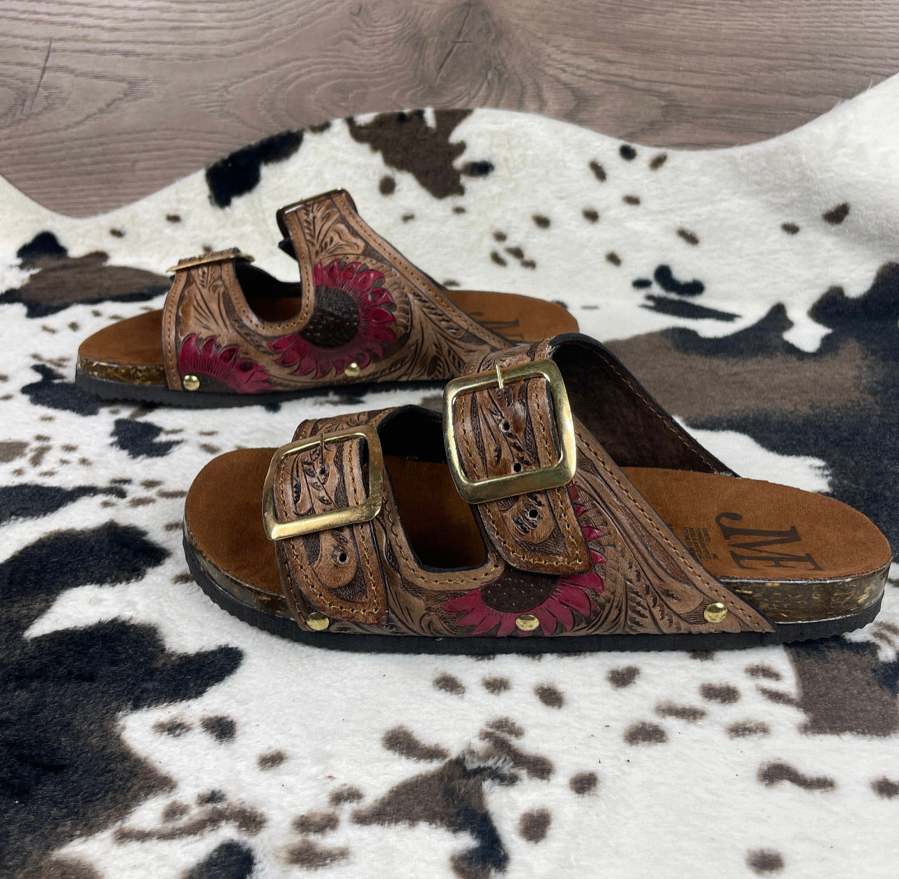 Beautiful handmade hand tooled leather double strap sandals - Size 9US models