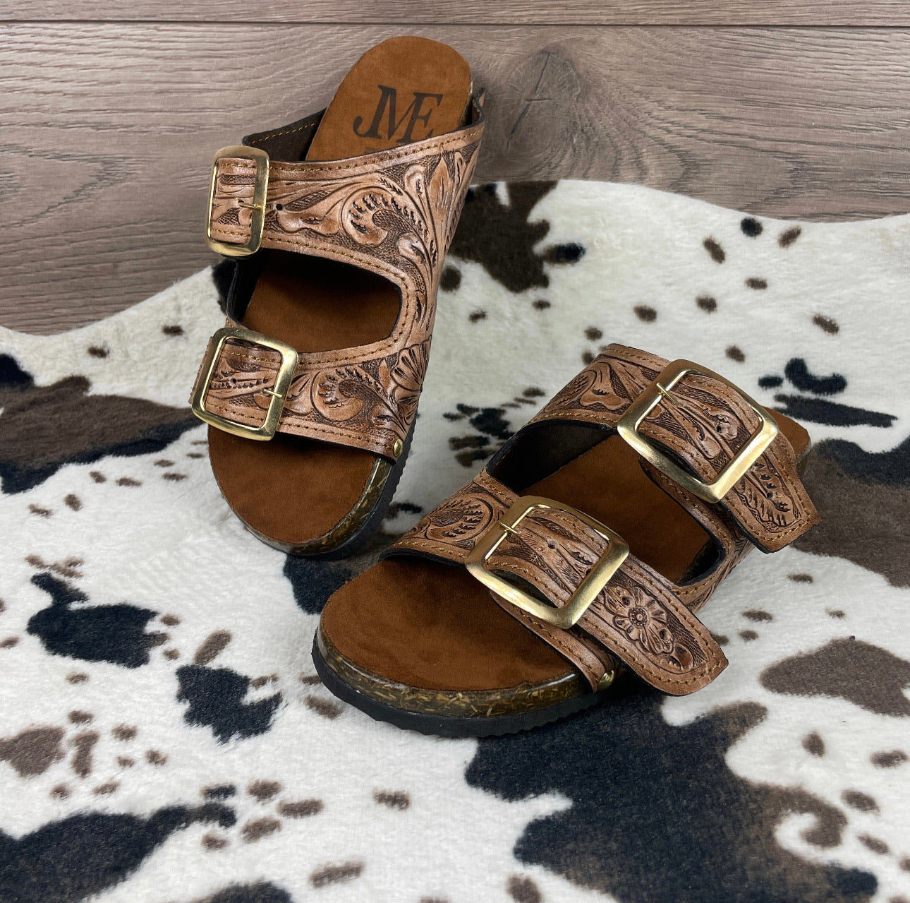 Beautiful handmade hand tooled leather double strap sandals - Size 9US models