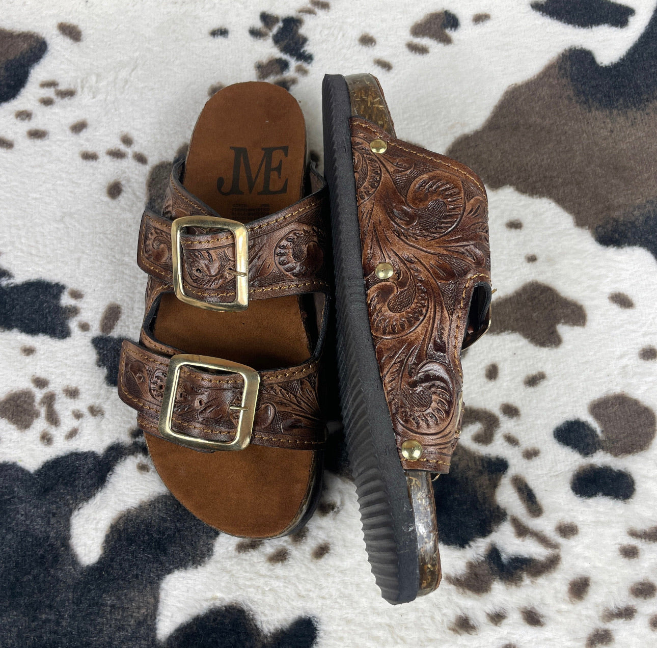 Beautiful handmade hand tooled leather double strap sandals - Size 7US models