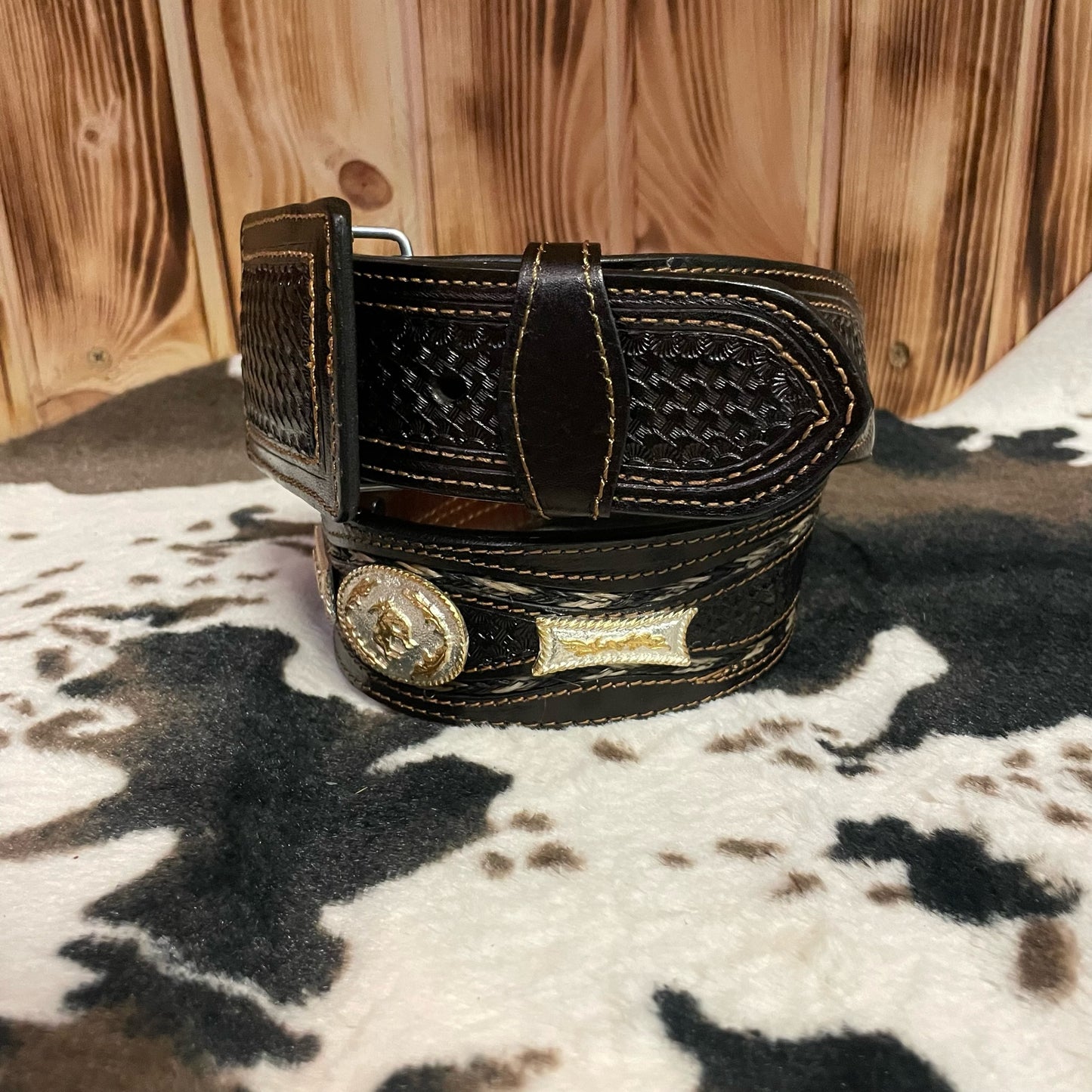 Brown Western Concho Cowboy Braided Horsehair Hand Tooled Leather Belt